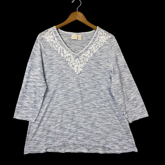 Chico’s Women’s Light Blue High Low Striped Top 3/4 Sleeves V-neck SZ/2 - Picture 1 of 14